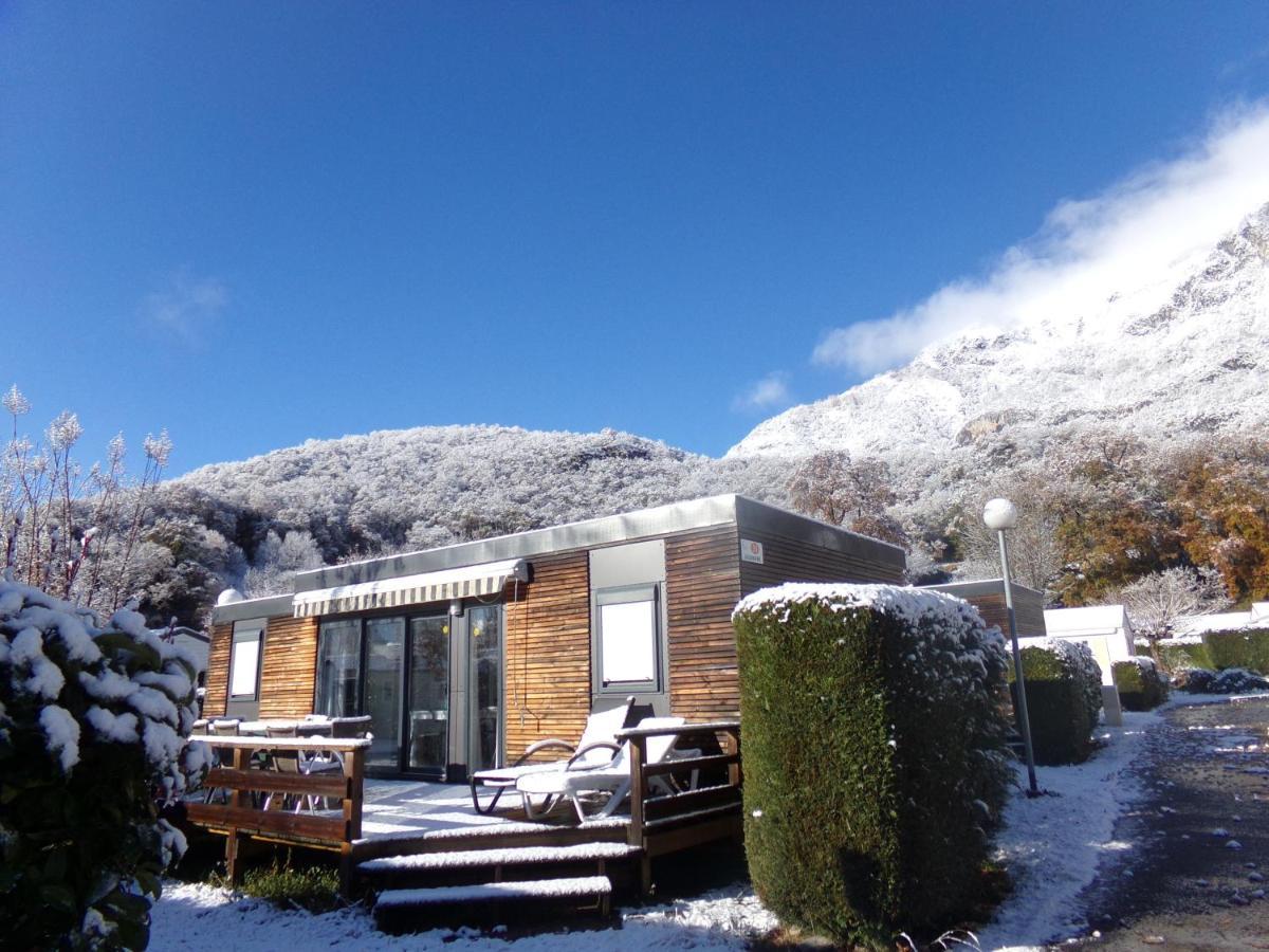 Camping Ecovillage Soleil Du Pibeste Agos-Vidalos Bagian luar foto